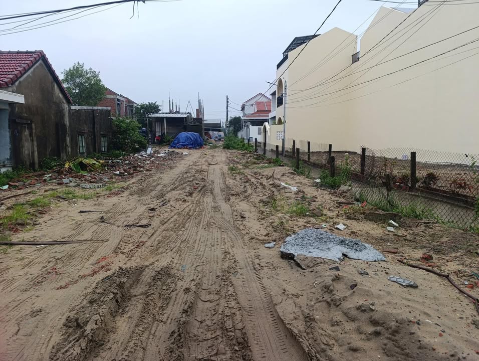 Đất 350m² đường Nguyễn Phan Vinh, Hội An - Tiềm năng kinh doanh lớn chỉ 28.5 tỷ!