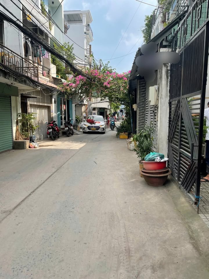 Nhà phố đẹp đường Tám Danh, quận 8, diện tích 74m² - Chính chủ bán gấp!