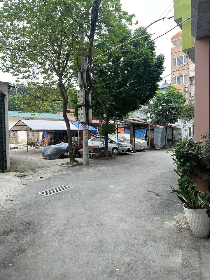 Nhà riêng Tây Mỗ 35m² giá 6.9 tỷ - Thiết kế 5 tầng đẹp, giao thông thuận tiện!