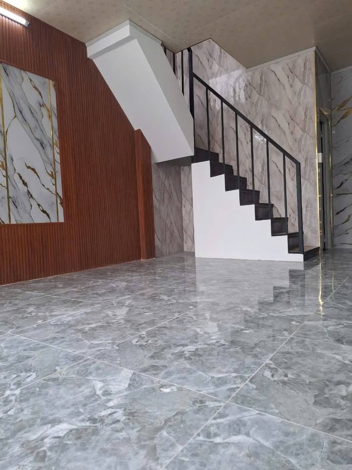 Nhà đẹp Vĩnh Lộc, Bình Chánh 28m² giá 1.4 tỷ - Thương lượng tốt cho kinh doanh!