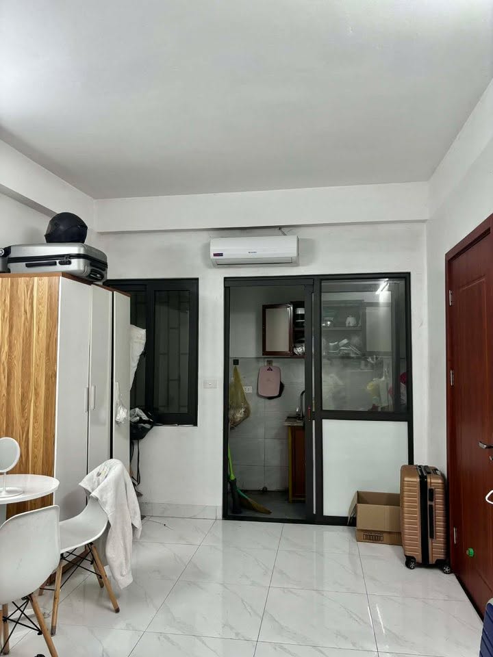 Phòng cho thuê Ngõ 124 Tân Triều 30m² giá 3.5 triệu - Tiện nghi đầy đủ, vào ở ngay!