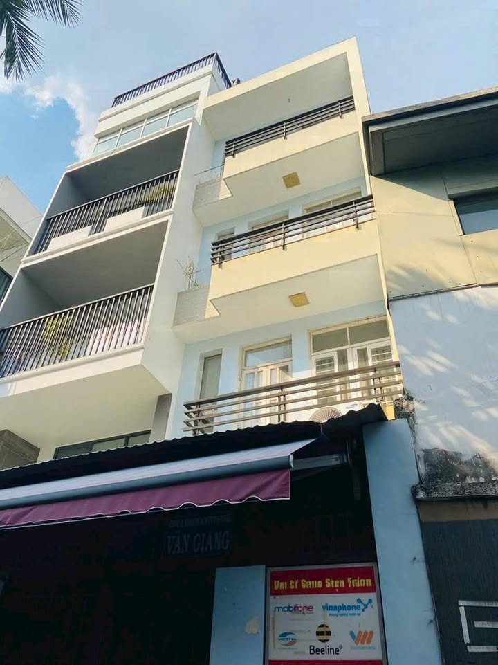 Nhà mặt tiền Trường Chinh, P12, Q.Tân Bình 66m² giá 6.6 tỷ - Chính chủ bán gấp!