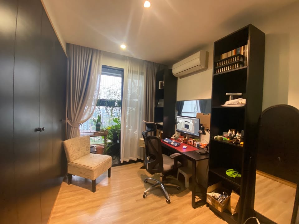 Căn hộ 3 phòng ngủ Ressco Cổ Nhuế 87m² giá 5 tỷ - Vị trí trung tâm, tiện ích đầy đủ!