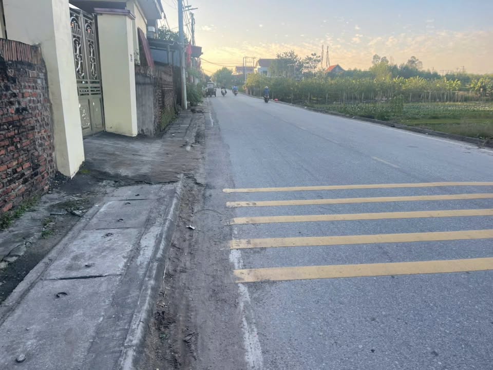 Đất Lô Góc Đông Xuân 88m² giá 4.8 tỷ - Tiềm năng cho kinh doanh