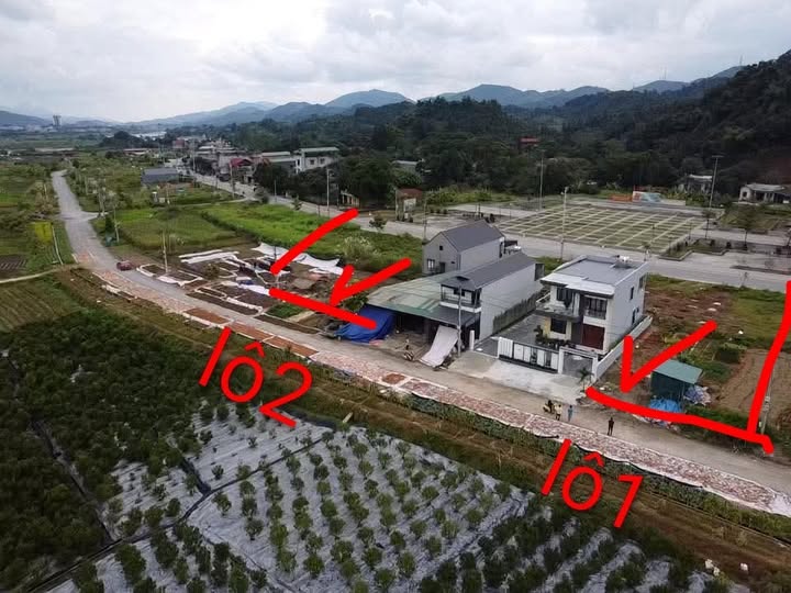 Lô đất biệt thự TĐC Sơn Hải 300m² giá 1.3 tỷ - Hướng mát, view đẹp!