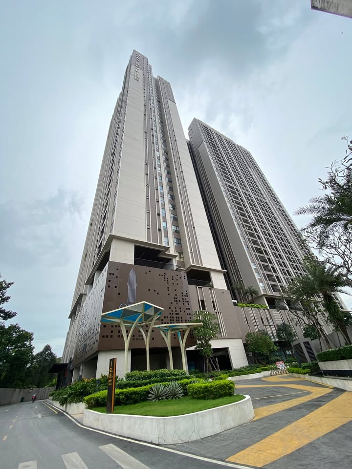 Căn hộ Opal Skyline Lái Thiêu 65m² giá 2 tỷ - Tiện ích 5 sao đẳng cấp!