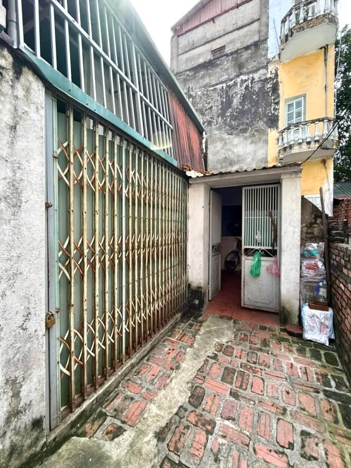 Đất Đội Cấn, Ba Đình 32m² giá 5.98 tỷ - Không quy hoạch, pháp lý rõ ràng!