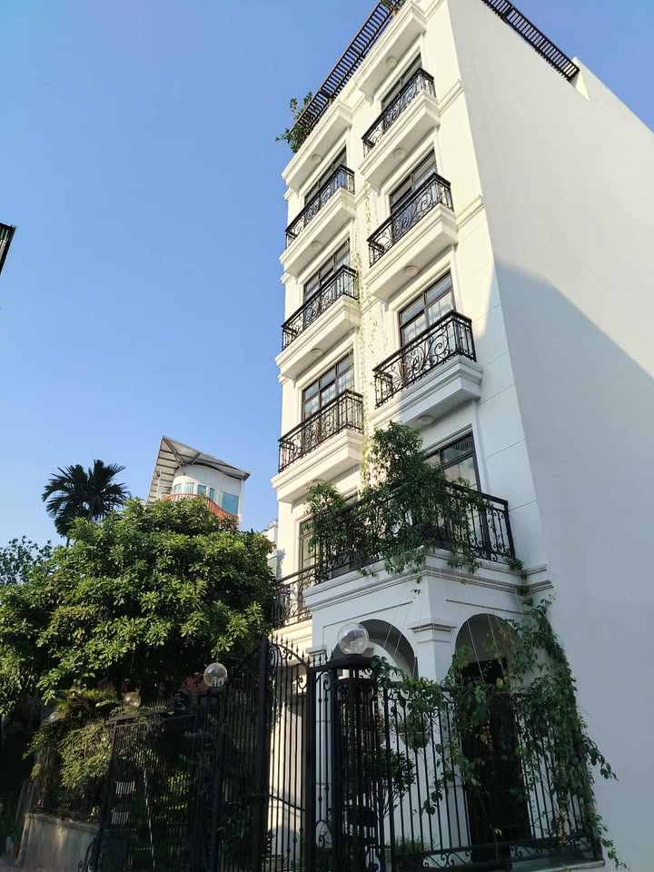 Nhà bán Phường Ngọc Thụy 45m² - Ô tô tránh, khu dân trí cao!