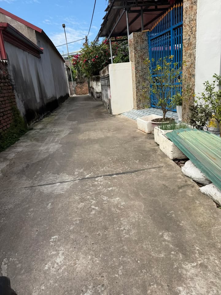 Đất thổ cư Giang Sơn - Gia Bình 370m² giá chỉ 2 tỷ - Cơ hội đầu tư tuyệt vời!