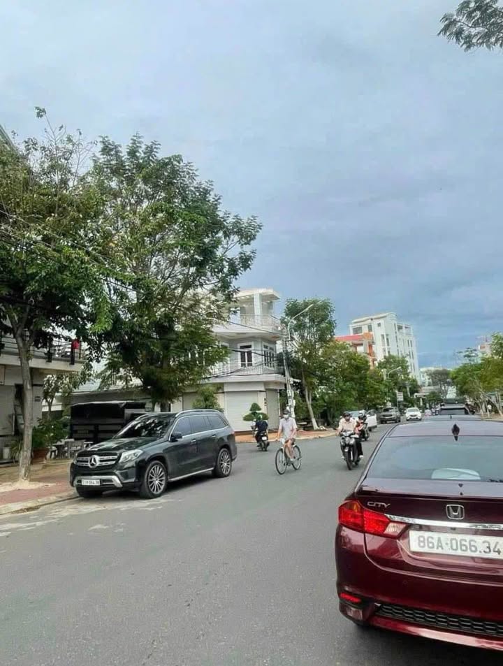 Đất mặt tiền Võ Chí Công, phường Xuân An, 100m² giá 3.85 tỷ - Vị trí kinh doanh đắc địa!