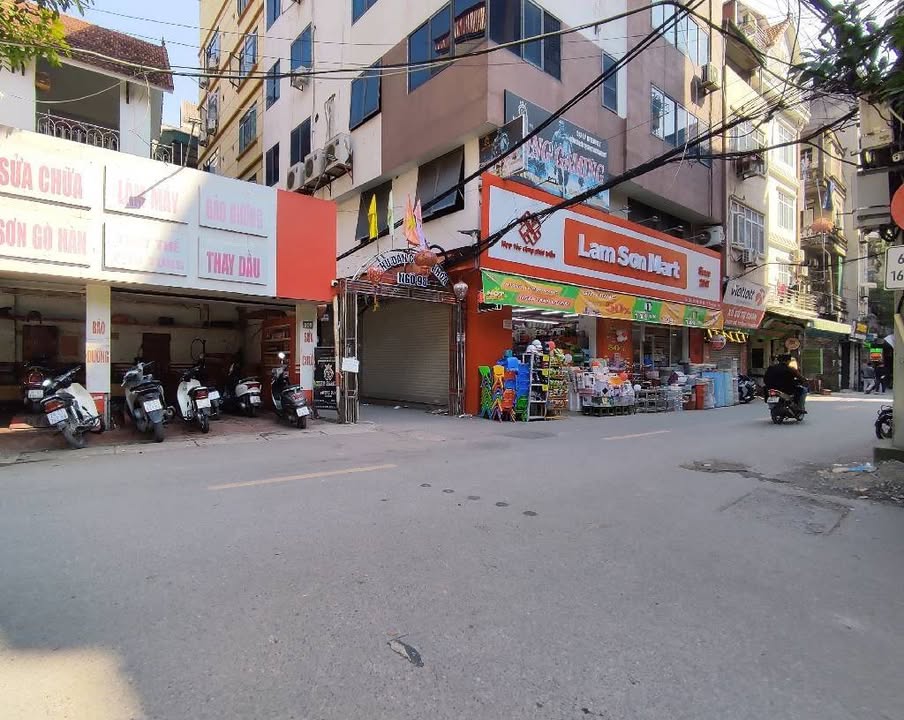 Đất đẹp Mễ Trì Thượng 40m² giá 8 tỷ - Vị trí đắc địa, thuận tiện giao thông!