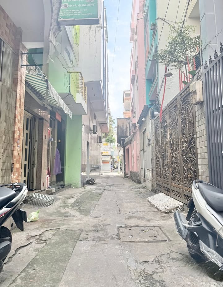 Nhà 3 tầng 31m² hẻm 4M Xóm Đất, Q11 - Giá chỉ 5 tỷ!