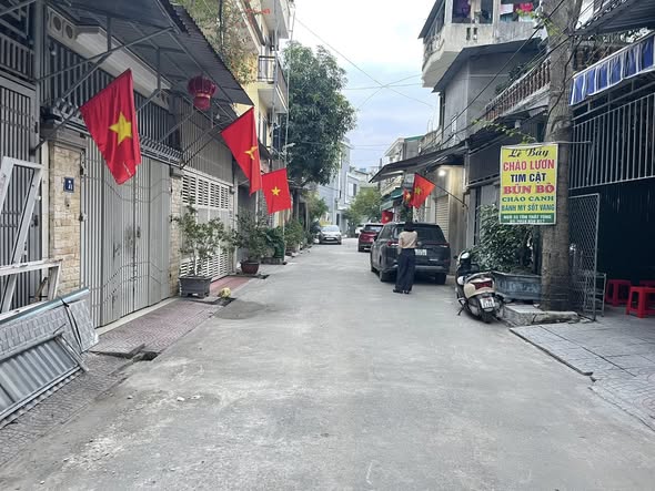 Nhà 2 tầng Hưng Dũng 64m² giá 4.6 tỷ - Vị trí trung tâm tiện ích bủa vây!