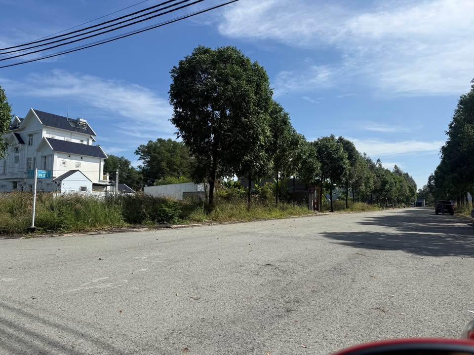 Đất mặt tiền đường nhựa lớn Thới Hòa, Bến Cát 30m² giá 1.7 tỷ - Đầu tư sinh lời cao!