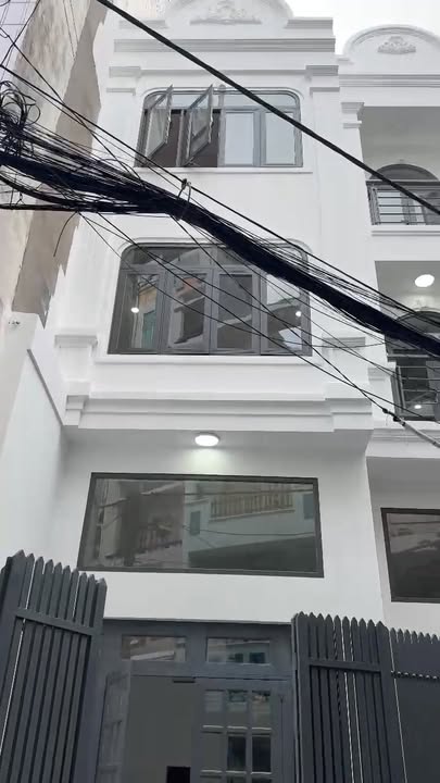 Biệt thự 4 tầng Bạch Đằng, Tân Bình 93m² giá 13.8 tỷ - Đường nhựa 8m, vào ở ngay!