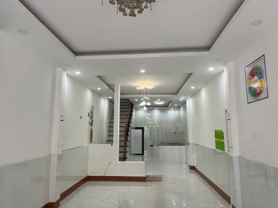 Nhà nguyên căn cho thuê tại Bình Khánh, 62m² giá 8 triệu - Phù hợp kinh doanh!