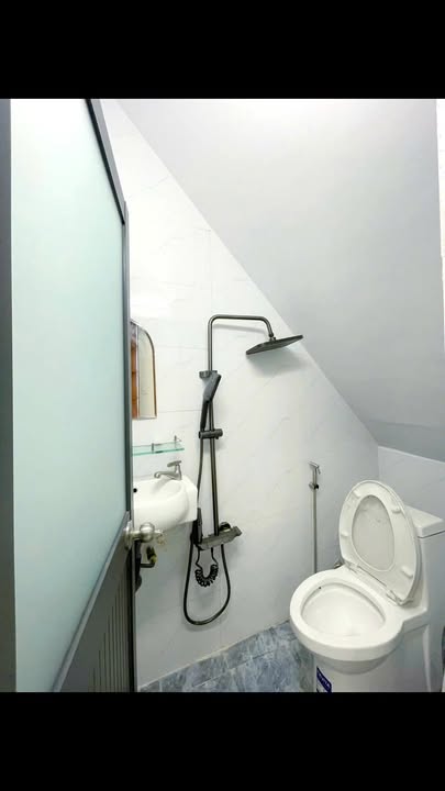 Nhà phố Tân Thới Hiệp Quận 12 20m² giá 1.53 tỷ - Nhà mới chỉ việc dọn vào ở!