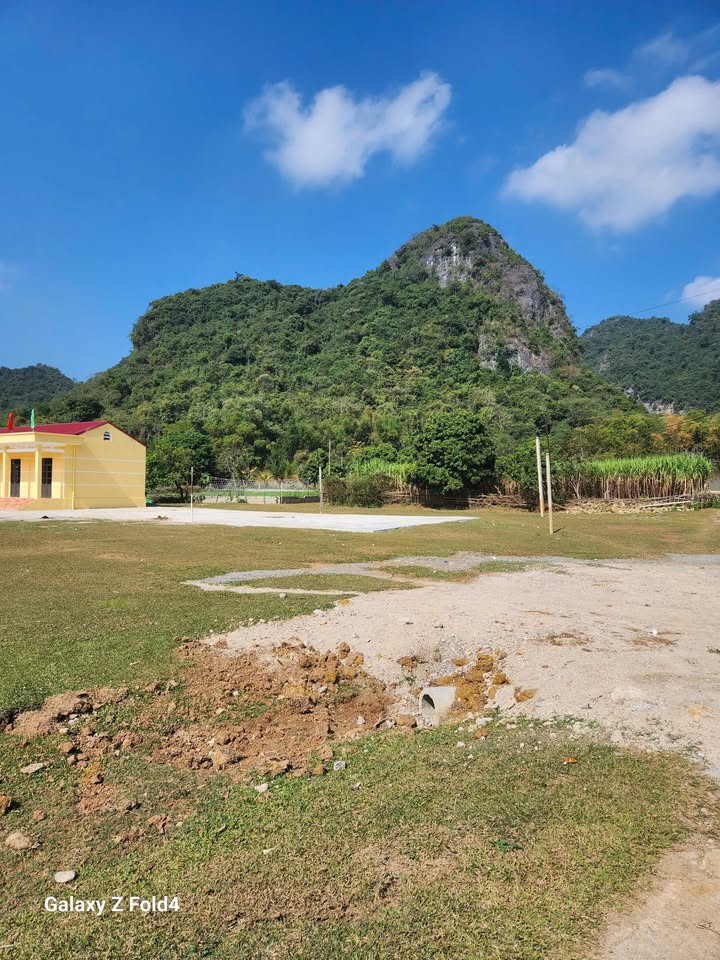 Đất nền Đa Phúc Yên Thủy 2000m² giá 3 tỷ - Lô góc hiếm có giá tốt!