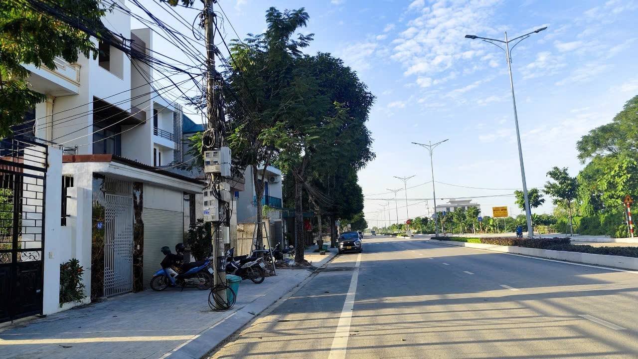 Bán nhà 2 tầng mặt đường Tôn Đức Thắng, Ninh Khánh - Đầu tư kinh doanh sinh lời!