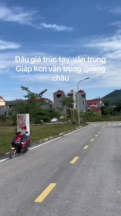 Đất đấu giá Vân Trung, Việt Yên 100m² giá 3.5 tỷ - Cơ hội đầu tư hấp dẫn!