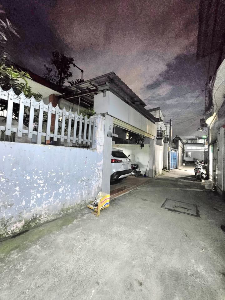 Nhà cấp 4 Thủ Đức 80m² giá chỉ 5.5 tỷ - Cơ hội xây mới theo ý thích!