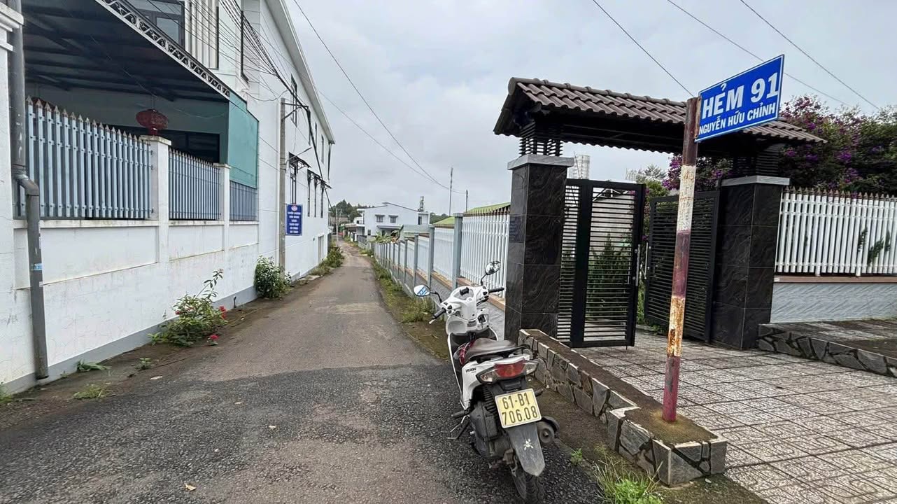 Bán lô biệt thự hẻm 91 Nguyễn Hữu Chỉnh, Bảo Lộc 525m² - Đường lớn ô tô tránh thoải mái!
