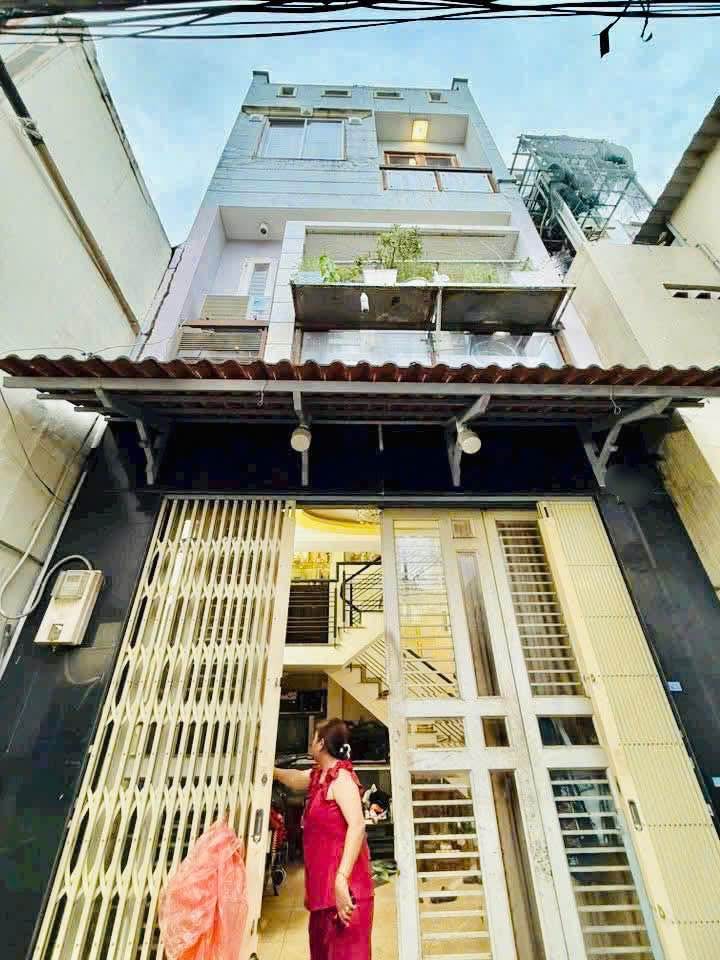 Nhà phố Phú Lâm, Quận 6, 32.4m² giá 4.5 tỷ - Chính chủ bán gấp!