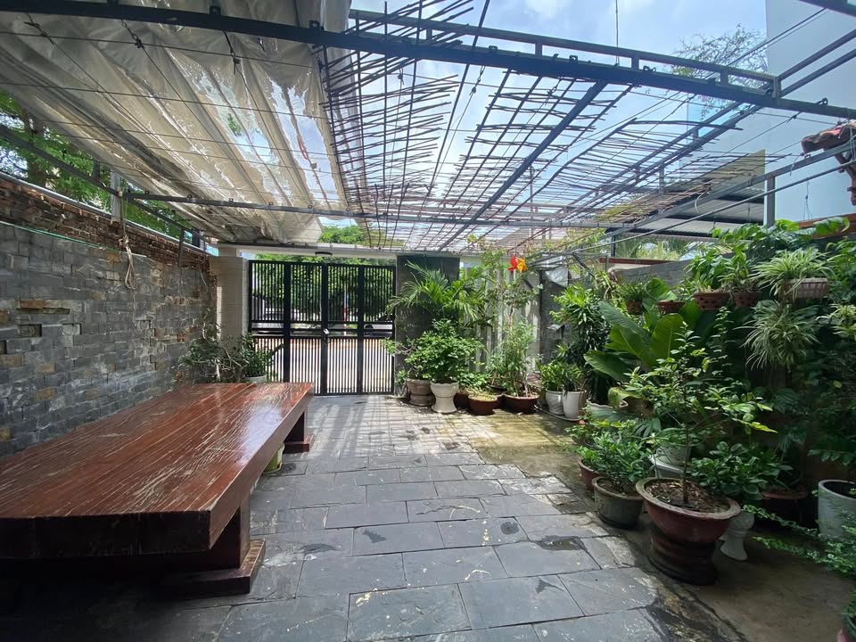 Nhà bán Nguyễn Xiển, Ngũ Hành Sơn 129m² giá 9 tỷ - Cơ hội đầu tư sinh lời!