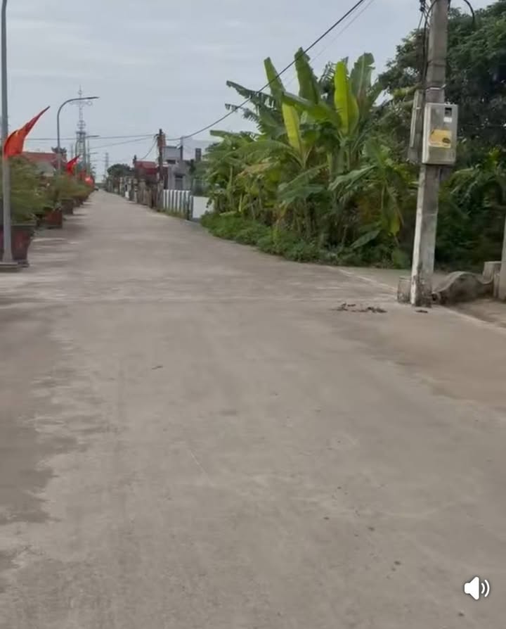 Nhà 2 tầng xóm Cầu Cổ, Nghĩa Lợi, 100m² giá 1.55 tỷ - Sẵn sàng vào ở ngay!