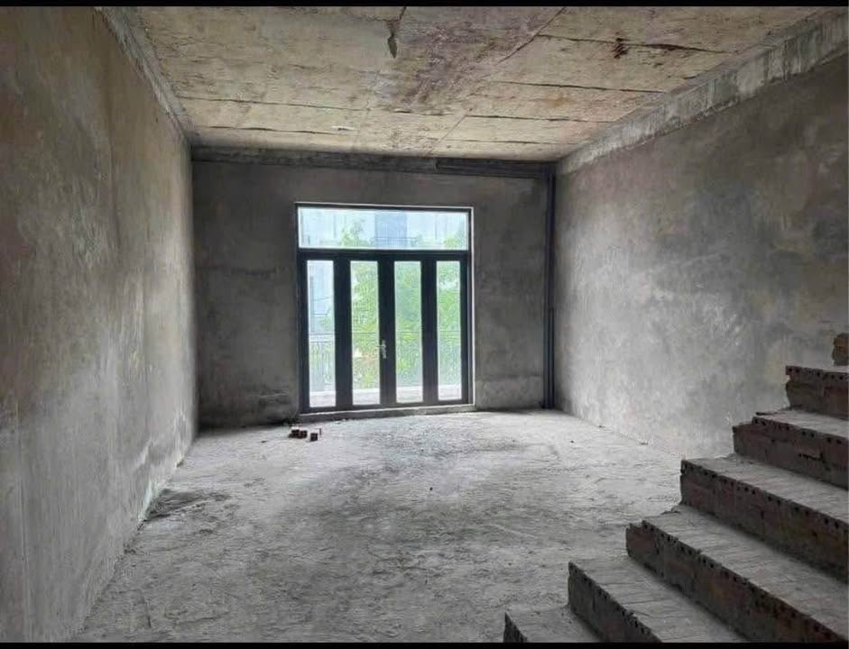 Nhà thô mặt tiền Nam Kỳ Khởi Nghĩa, KDT Phú Cường, 100m² giá 2.85 tỷ - Cơ hội đầu tư tuyệt vời!