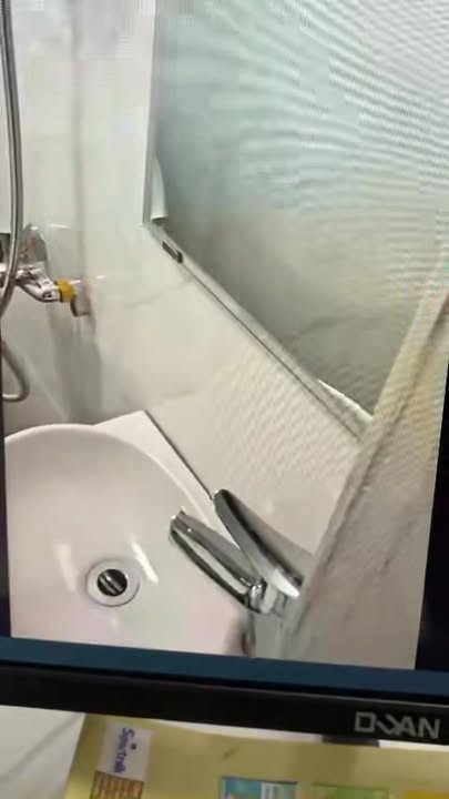 Cho thuê nhà mặt phố Phan Phù Tiên, Đống Đa 16m² - Nội thất cơ bản, giá 15 triệu!