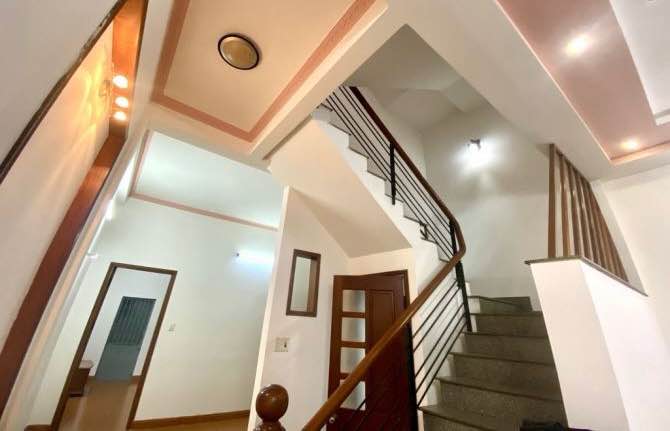 Nhà mặt tiền Khuê Trung, Cẩm Lệ 78m² giá 5 tỷ - Vị trí đắc địa gần chợ!