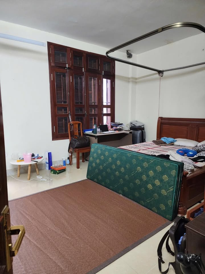 Biệt thự cho thuê tại Hạ Đình 160m² giá thỏa thuận - Hoàn thiện sang trọng với thang máy!