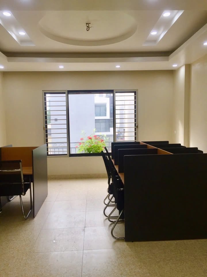Cho thuê sàn văn phòng Vạn Phúc 60m² - Không gian làm việc lý tưởng!