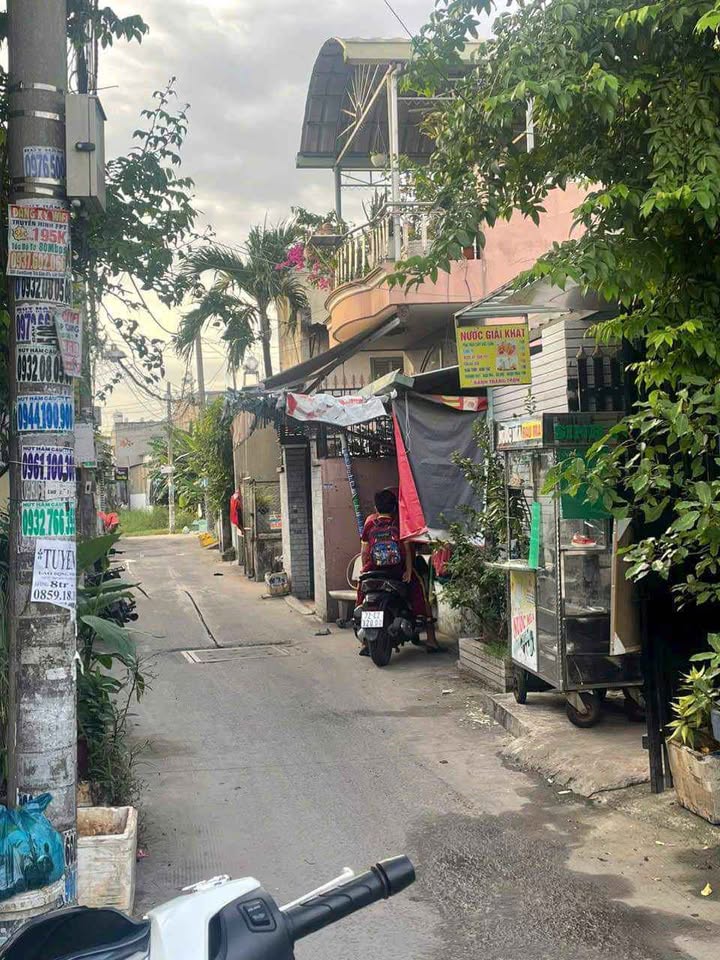 Đất nền Bà Điểm Hóc Môn 80m² giá 1.45 tỷ - Sổ đỏ chính chủ