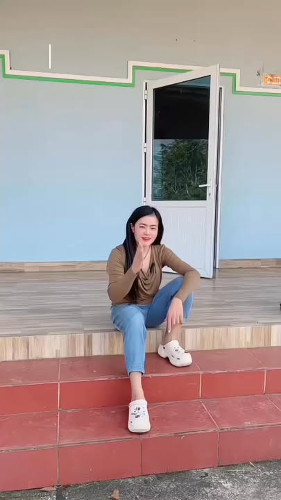 Đất nền Lạc Thịnh, Yên Thủy 435m² giá 1 tỷ - Gần khu công nghiệp, tiện ích đầy đủ!