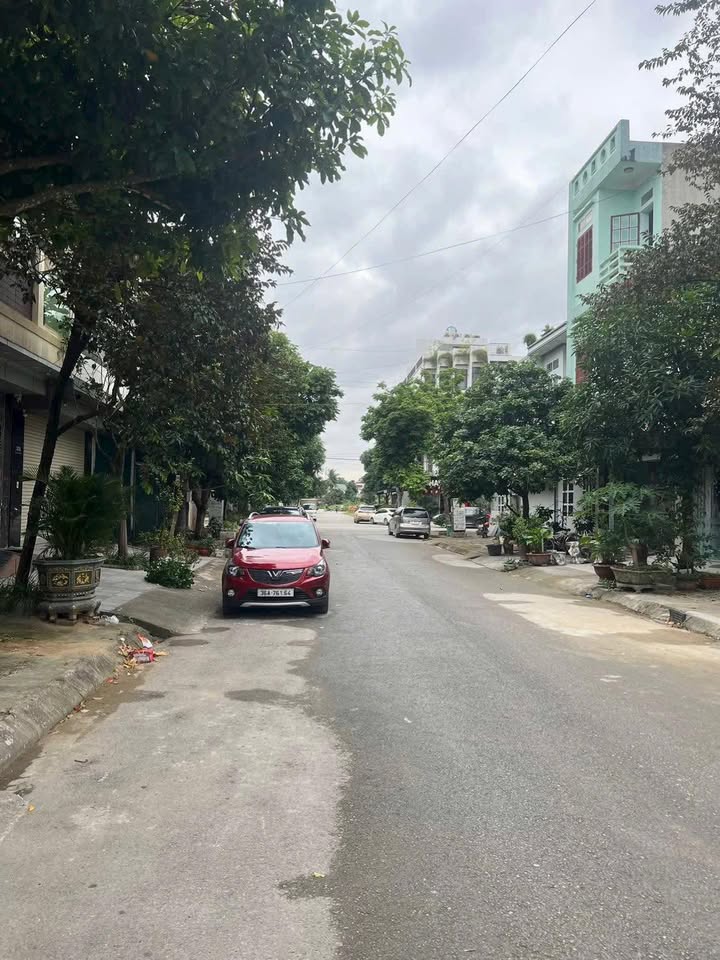 Đất nền Quảng Phú, Thanh Hóa 125m² giá chỉ 2.1 tỷ - Tiềm năng sinh lời cao!