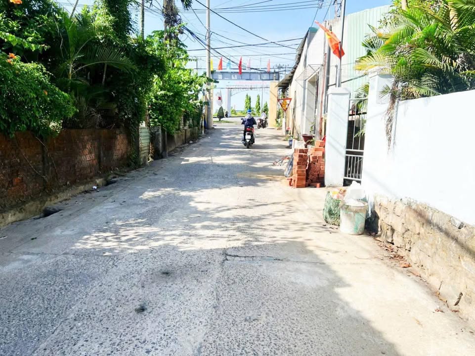 Đất nền quận Cẩm Lệ 100m² giá 1.9 tỷ - Sổ đỏ chính chủ, ô tô vào tận nơi!