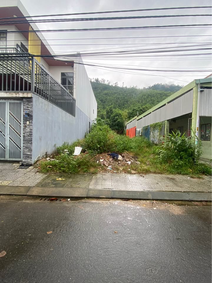 Đất nền Thanh Vinh 4, Đà Nẵng 196m² giá 3.98 tỷ - Vị trí đẹp, tiềm năng sinh lời!