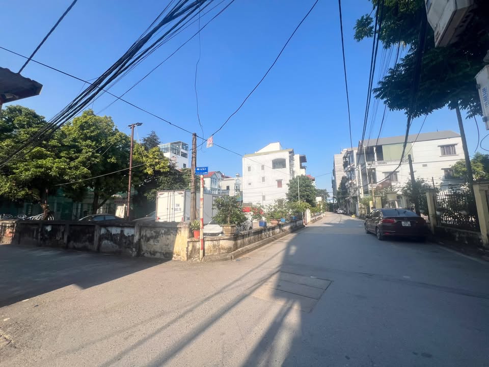 Đất mặt tiền 11m tại Đức Giang, 65m² giá 7.2 tỷ - Pháp lý rõ ràng!