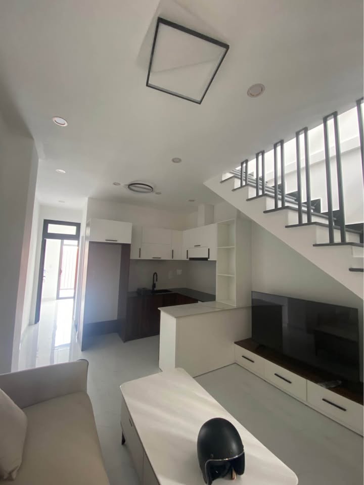 Nhà mới xây Triệu Việt Vương Đà Lạt 84m² giá 2.4 tỷ - Không thể bỏ lỡ!