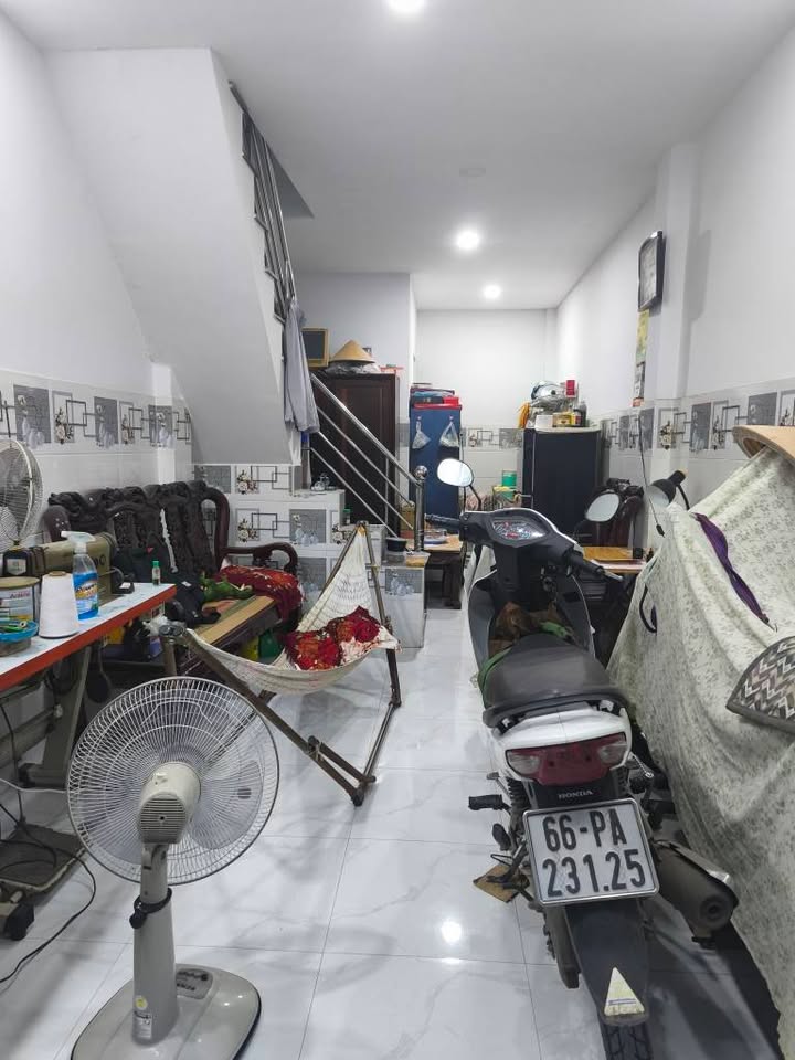 Nhà hẻm 1135 Huỳnh Tấn Phát, Quận 7, 25.5m² giá 1.58 tỷ - Sổ hồng chính chủ!
