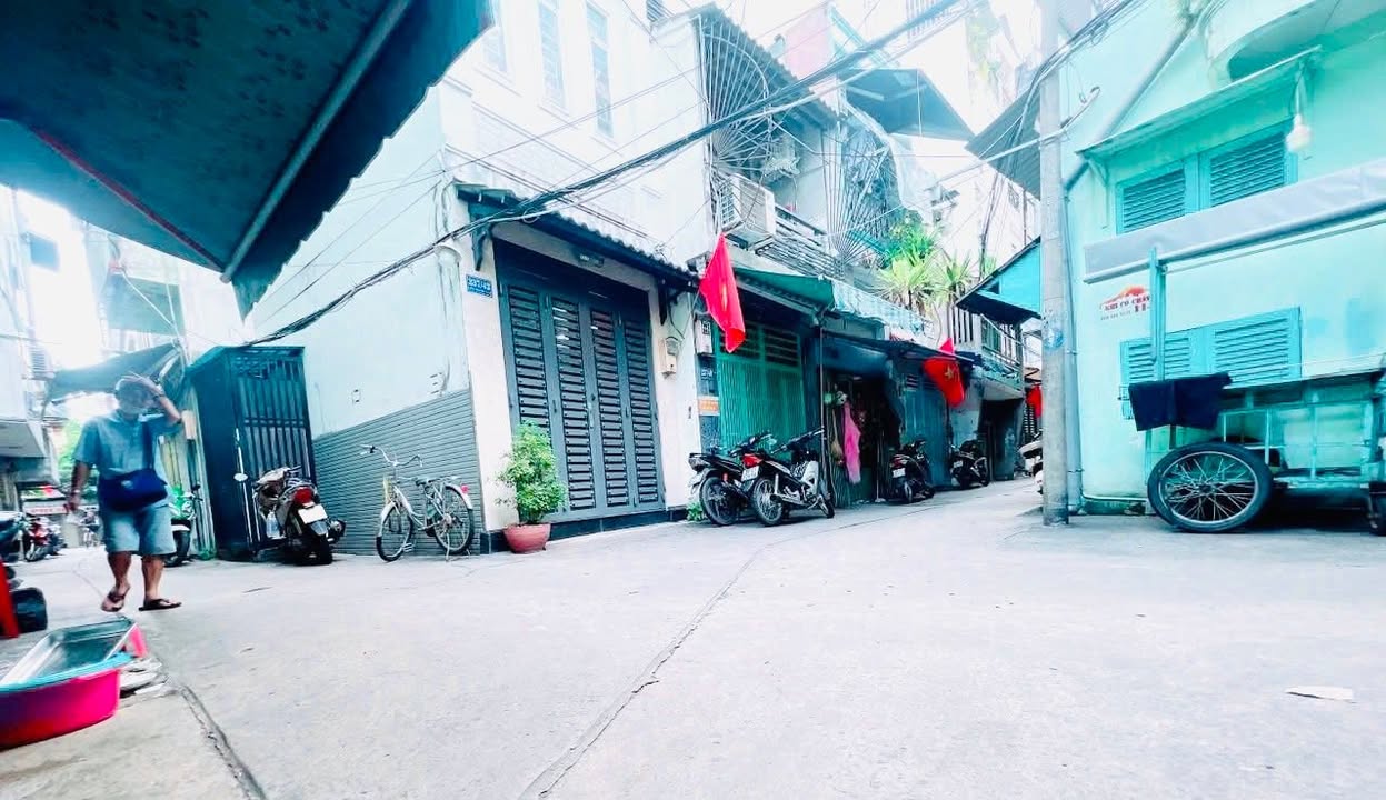 Nhà mặt tiền Vĩnh Khánh 78m² giá 7.3 tỷ - Cơ hội đầu tư tuyệt vời!