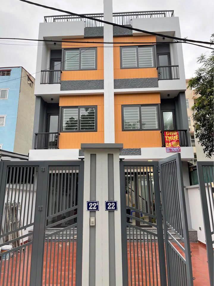 Nhà nguyên căn cho thuê tại Cổ Nhuế 2, Bắc Từ Liêm - Giá 12.5 triệu/tháng, tiện nghi đầy đủ!