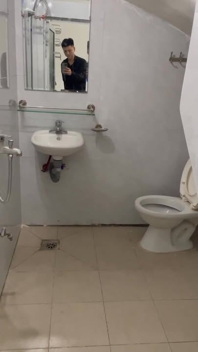 Nhà 3 tầng cho thuê tại Đức Diễn, 7.5 triệu - Tiện nghi đầy đủ, chính chủ!