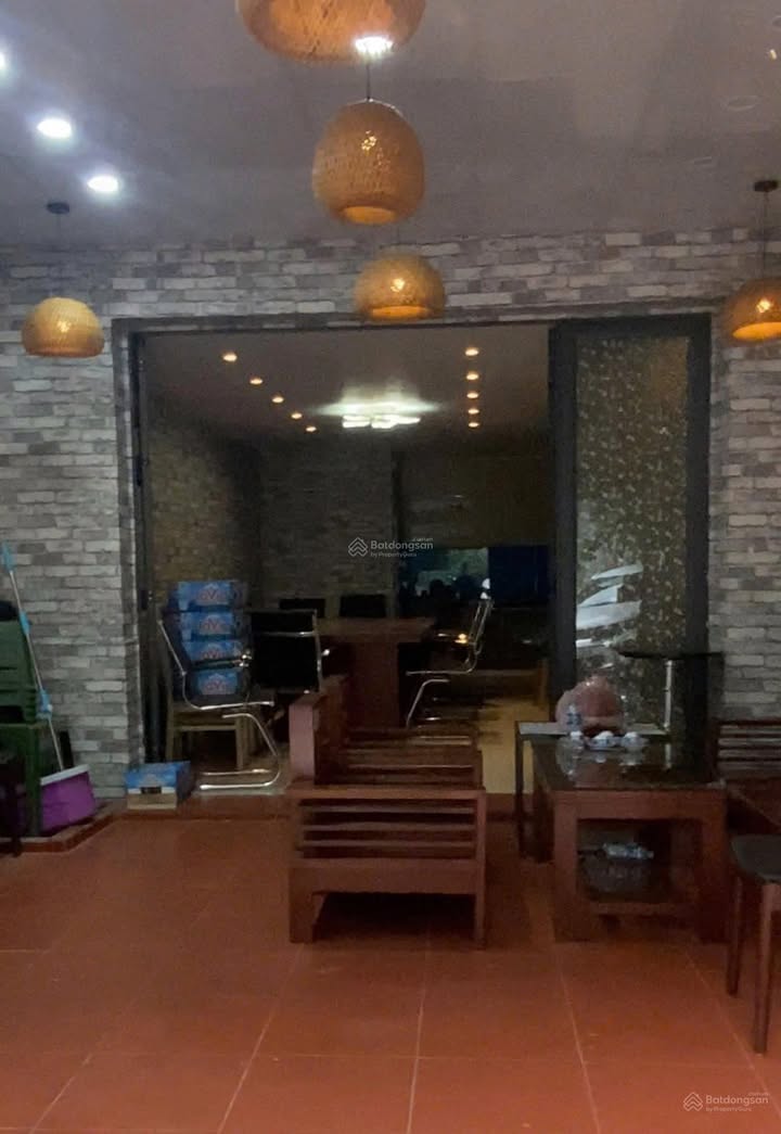 Nhà cho thuê Đường Vĩnh Tuy, Hai Bà Trưng 66m² giá 14 triệu - Full nội thất, thuận tiện kinh doanh!