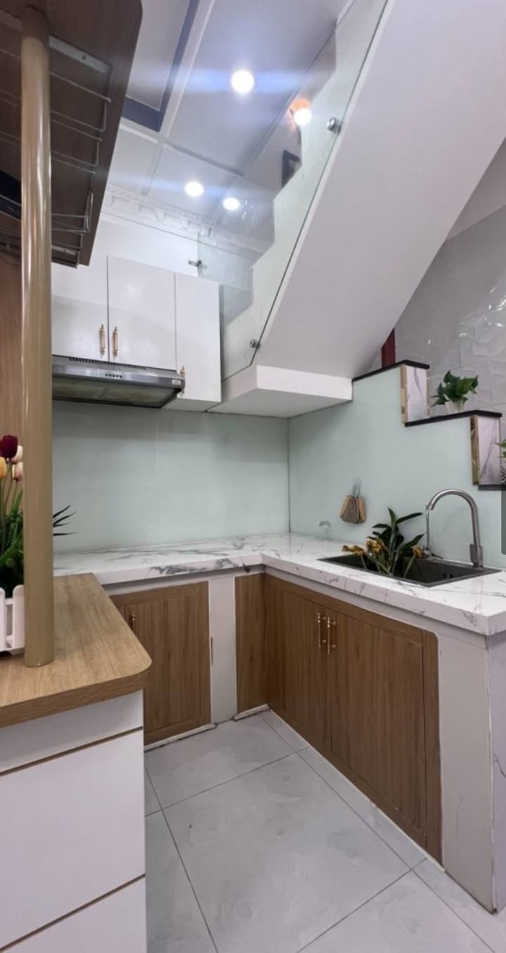 Nhà đẹp Huỳnh Tấn Phát 25m² giá 2.05 tỷ - Full nội thất, vào ở ngay!