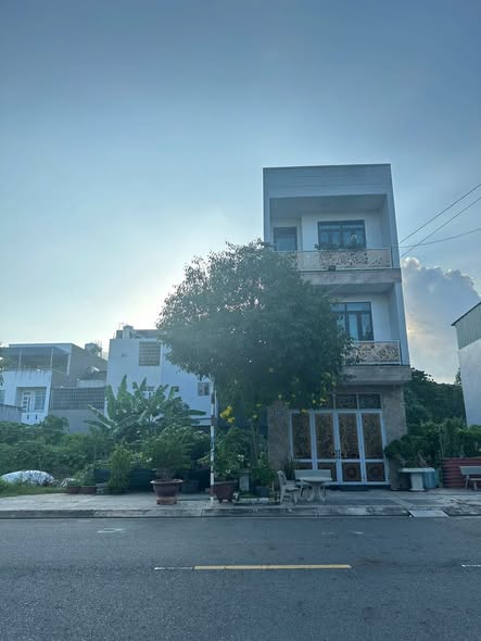Đất mặt tiền Nguyễn Thái Học, Bà Rịa 95m² giá 3.5 tỷ - Cơ hội đầu tư tuyệt vời!