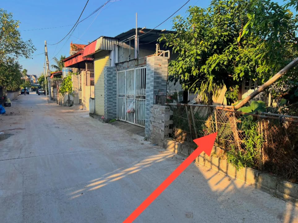 Đất nền Văn Giang Hưng Yên 105m² giá 4.22 tỷ - Mặt tiền rộng, vị trí thuận lợi!