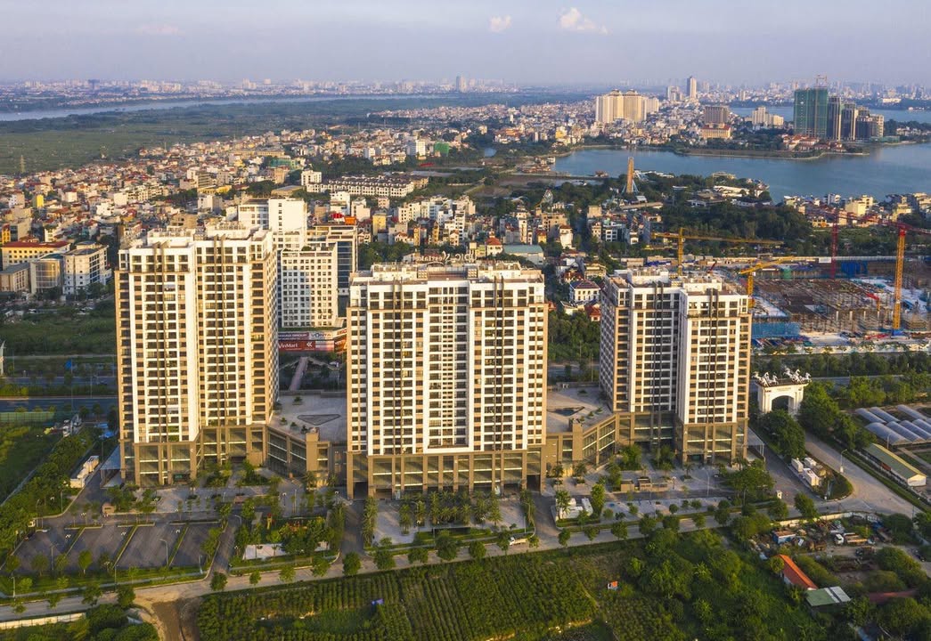 Căn hộ Góc 126m² Udic Westlake Tây Hồ giá 11 tỷ - Sổ đỏ chính chủ, view Lotte Mall!